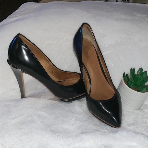 L.A.M.B Black Leather Silver Heel - Picture 1 of 7